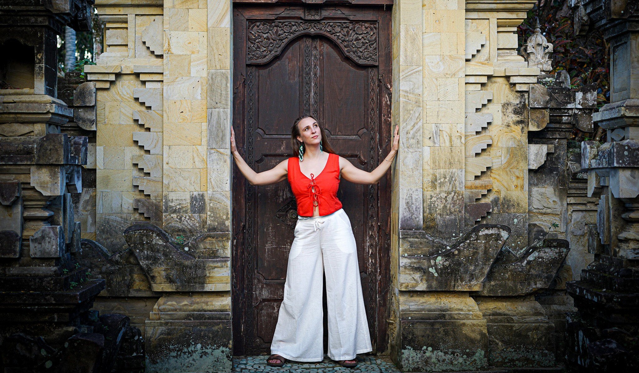 Relmi Damiano - Harmonious Living: Lessons From A Balinese Village House